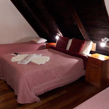 Petit Hotel Caraguata ปูแอร์โตอีกวาซู ภายนอก รูปภาพ