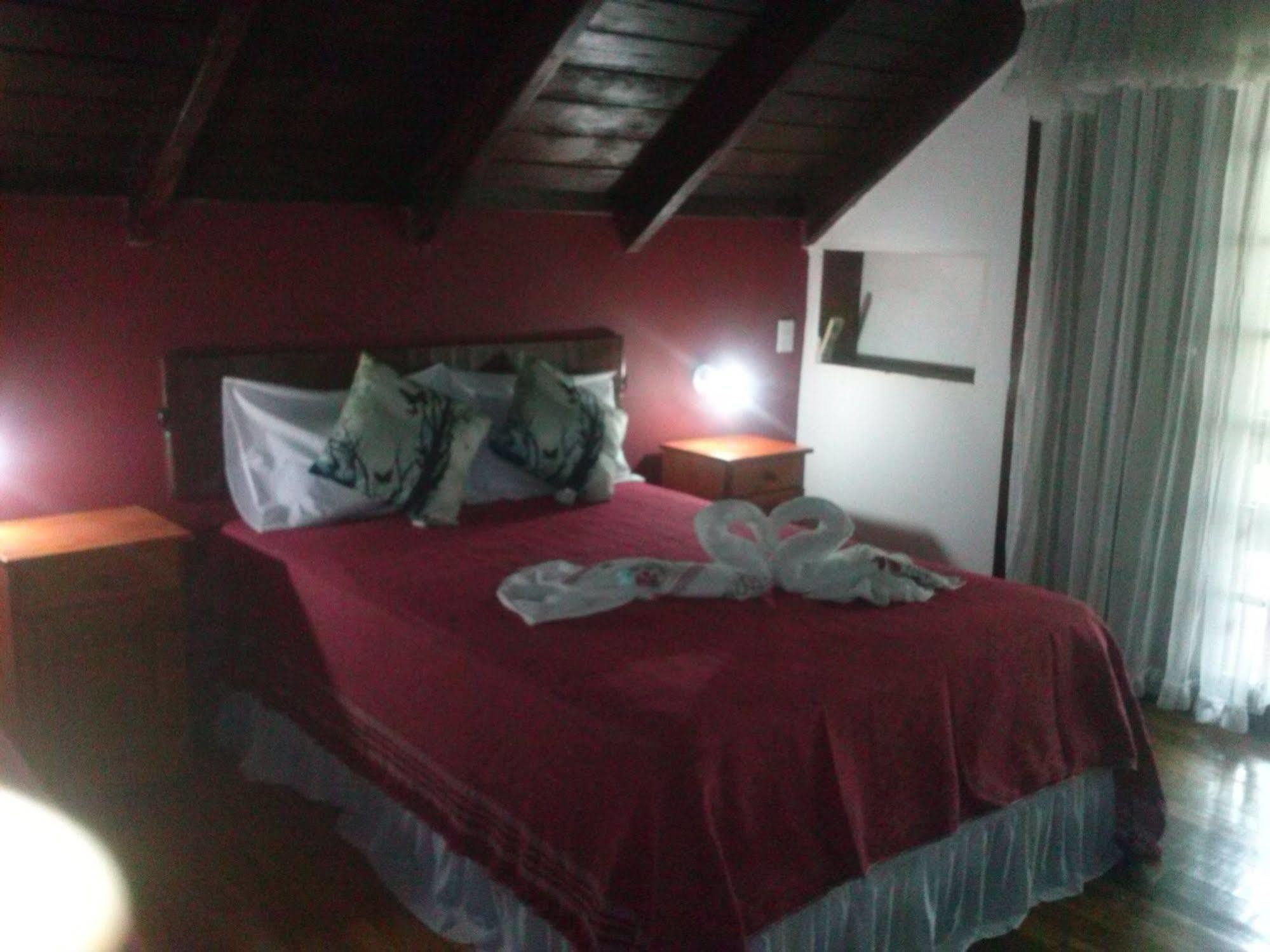 Petit Hotel Caraguata ปูแอร์โตอีกวาซู ภายนอก รูปภาพ